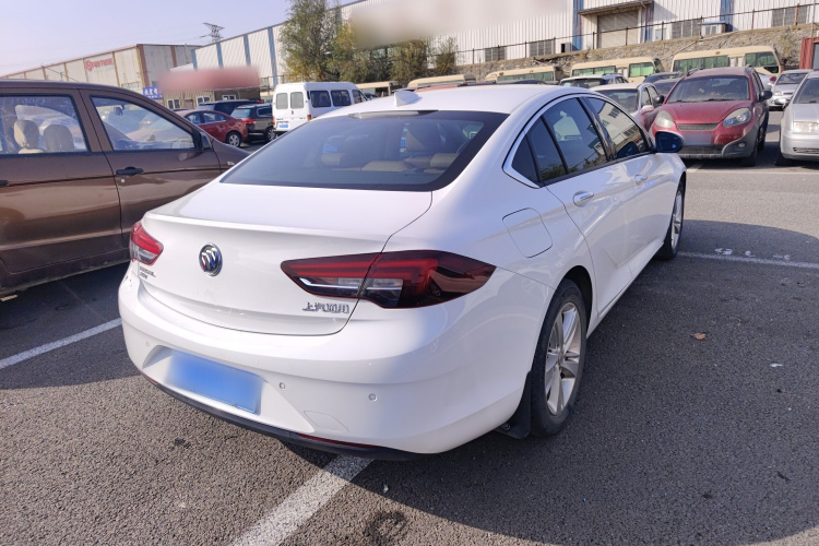 别克 君威 2019款 20T 精英型 国VI车身外观6005