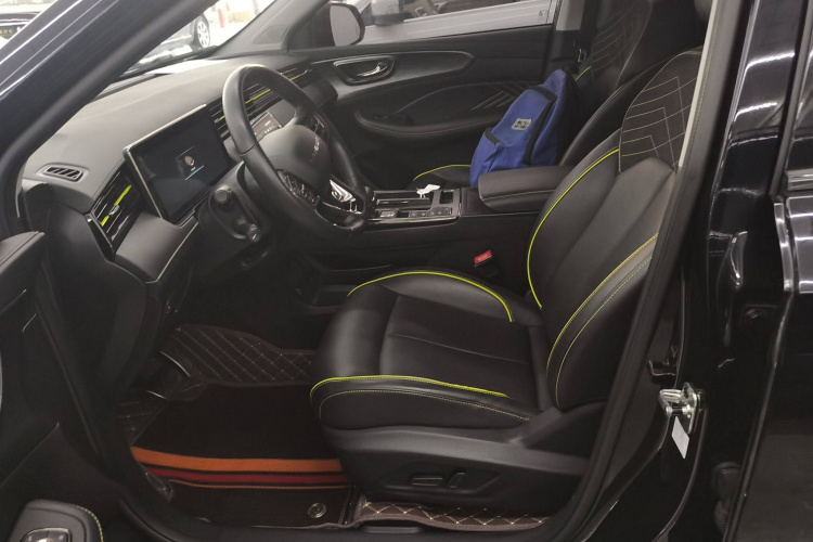 荣威RX5 2021款 PLUS 330TGI 自动国潮智尊版中控内饰19