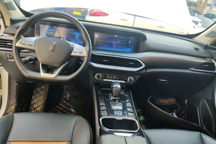 奔腾T77 2019款 230 TID 自动尊享型 国V中控内饰12