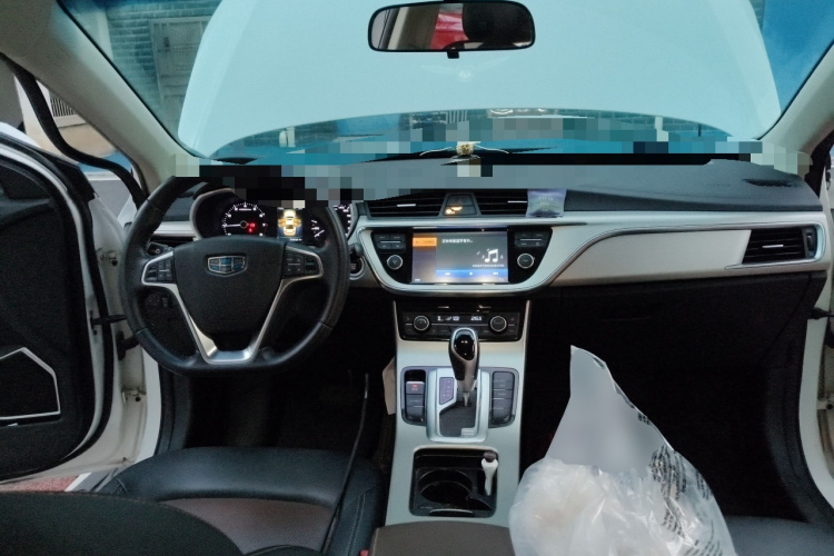 吉利汽车 帝豪GL 2017款 1.3T DCT尊贵型中控内饰12