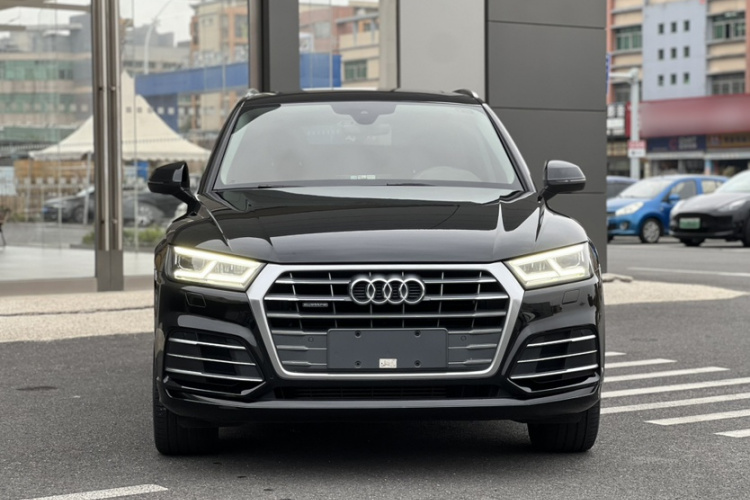 奥迪Q5L 2018款 45 TFSI 尊享时尚型 国VI车身外观6005