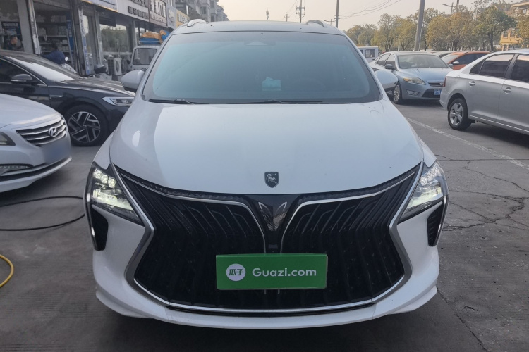 东风风行 风行游艇 2022款 1.5T DCT逐浪版车身外观2