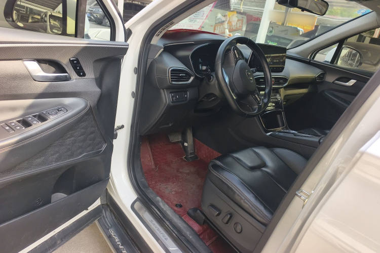 现代 胜达 2019款 380 TGDi DLX 自动两驱智尊版 国V中控内饰7003