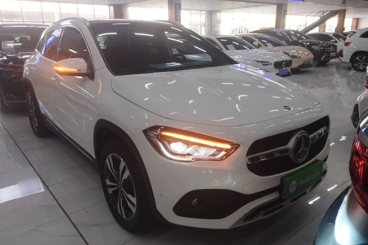奔驰GLA 2022款 改款 GLA 200车身外观6002