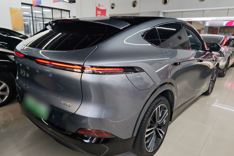 小鹏G6 2023款 580 长续航 Pro车身外观7