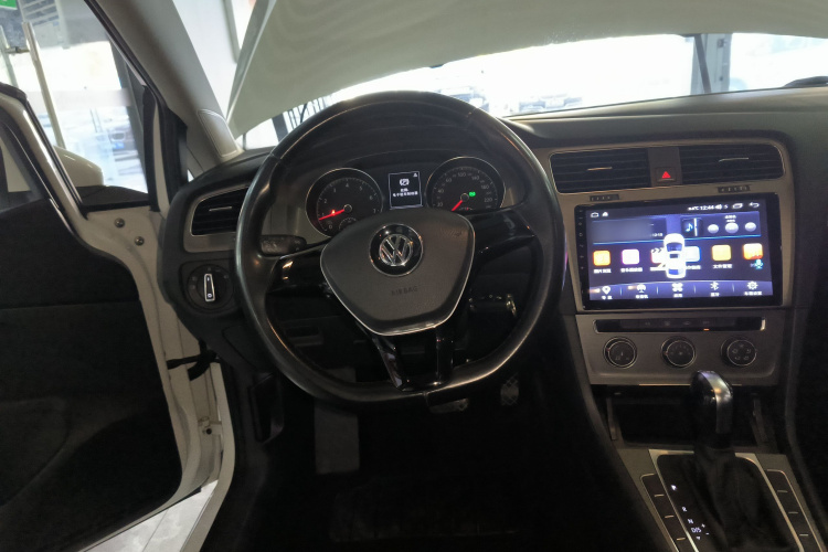 大众 高尔夫 2016款 230TSI 自动舒适型局部细节13