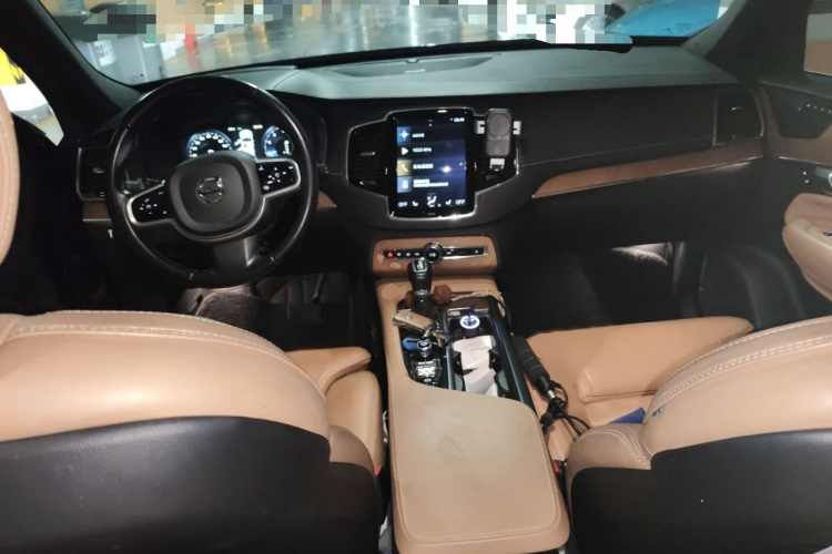 沃尔沃XC90 2019款 T6 智雅版 7座 国V中控内饰7002