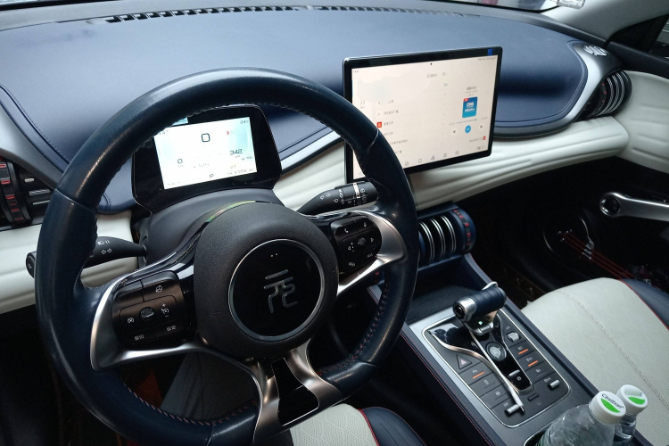 比亚迪 元PLUS 2022款 430KM 豪华型中控内饰7002
