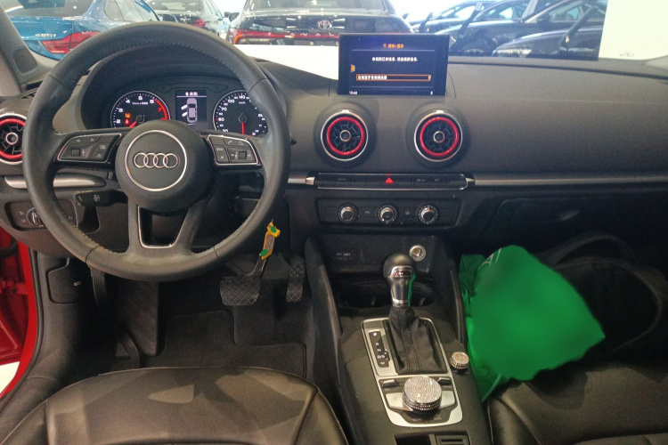 奥迪A3 2020款 Limousine 35 TFSI 进取型 国VI中控内饰7002