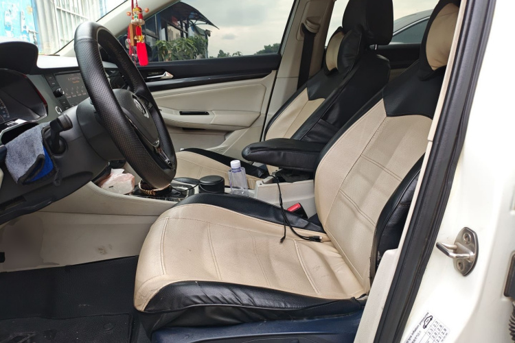 大众 宝来 2019款 280TSI DSG豪华型中控内饰19