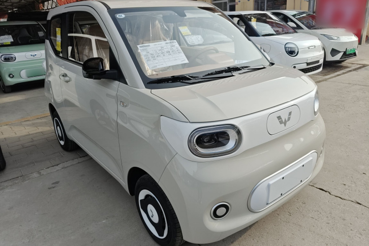 五菱汽车 宏光MINIEV 2024款 第三代 215km 青春版车身外观3