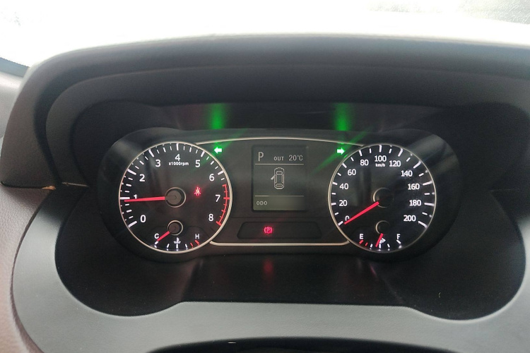 陆风X7 2015款 2.0T 全景尊贵版局部细节14