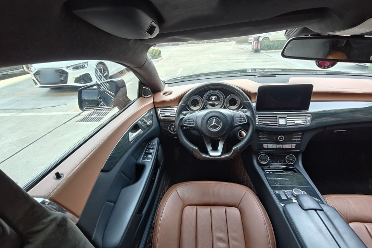 奔驰CLS 2016款 CLS 260 逸彩版中控内饰7004