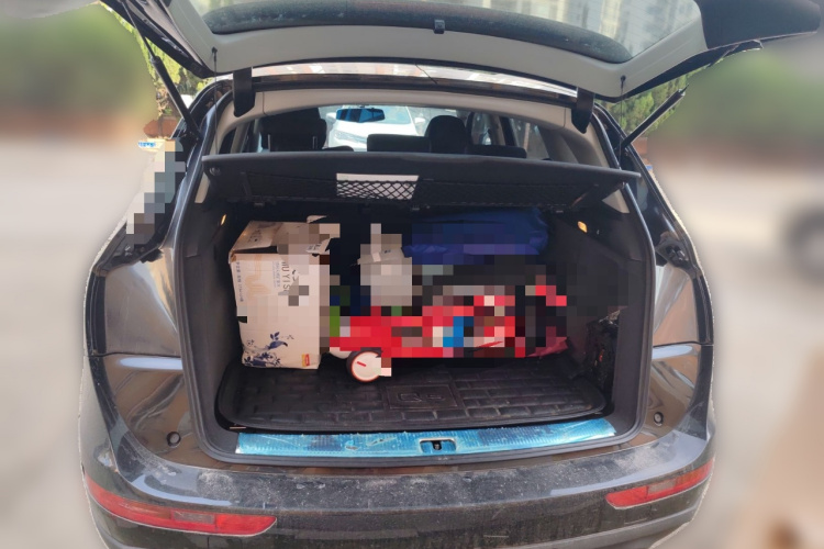 奥迪Q5 2016款 40 TFSI 技术型中控内饰23