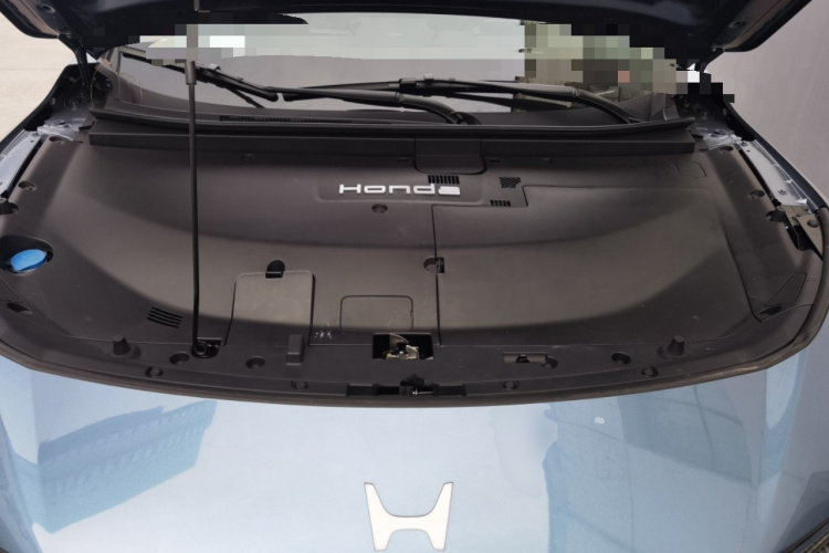 广汽本田P7 2025款 后驱长续航Pro局部细节24