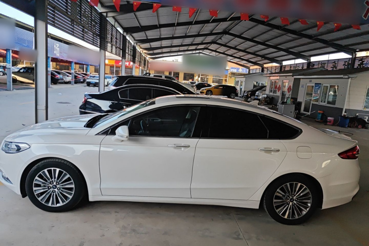 福特 蒙迪欧 2017款 EcoBoost 180 豪华型车身外观6003