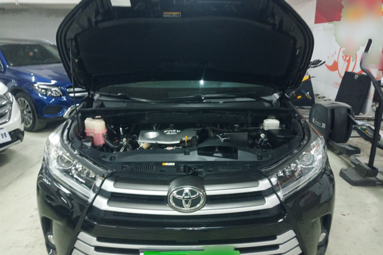 丰田 汉兰达 2018款 2.0T 四驱精英版 7座 国VI机舱底盘24