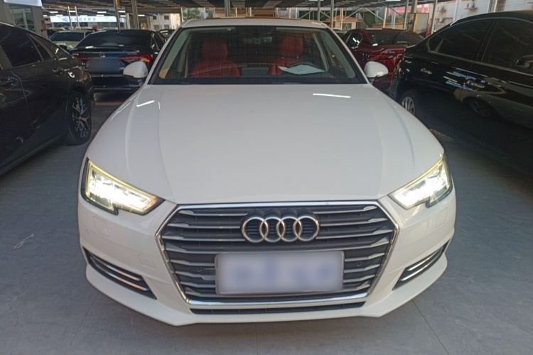 奥迪A4L 2018款 30周年年型 40 TFSI 进取型车身外观2