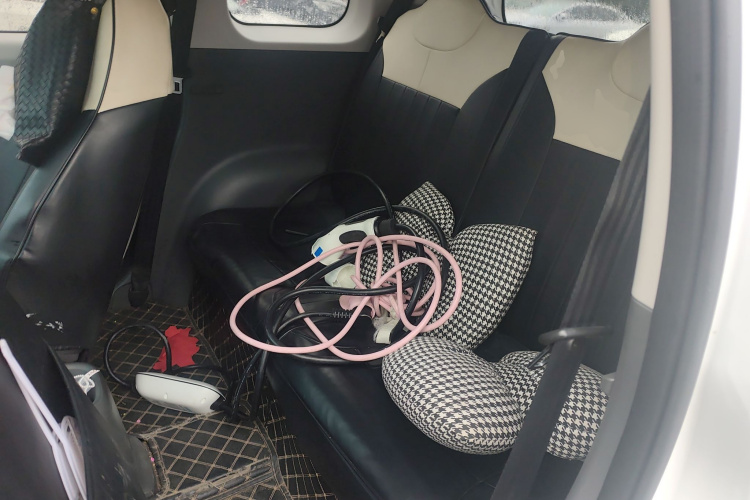 长安启源 长安Lumin 2022款 155km 清甜款中控内饰21