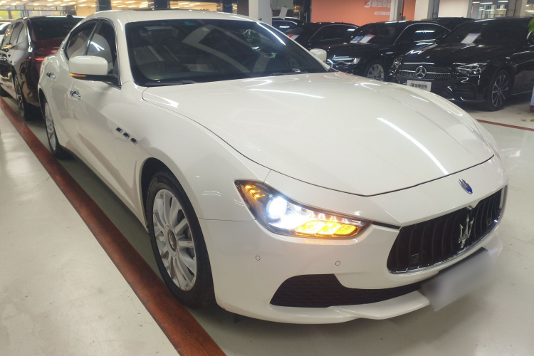 玛莎拉蒂 Ghibli 2014款 3.0T 标准版车身外观6002