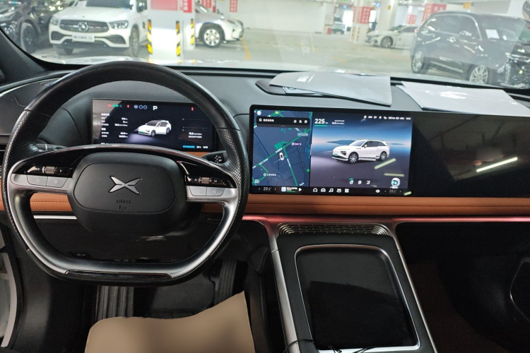 小鹏G9 2022款 702 Max中控内饰7002