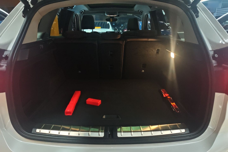 宝马X1 2022款 改款 xDrive25Li 尊享型局部细节23