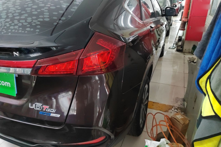 纳智捷 优6 SUV 2017款 改款 1.6T 新创型车身外观9