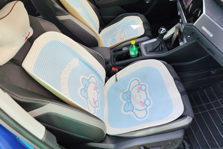 奥迪Q3 2019款 40 TFSI 时尚动感型局部细节41