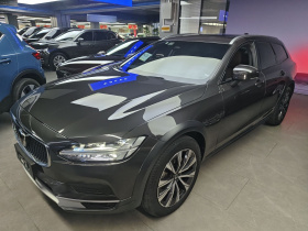 沃尔沃V90 2022款 Cross Country B5 AWD 智远版