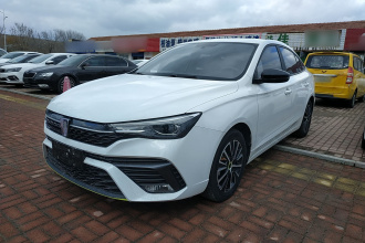 荣威i5 2021款 1.5L CVT铂金版