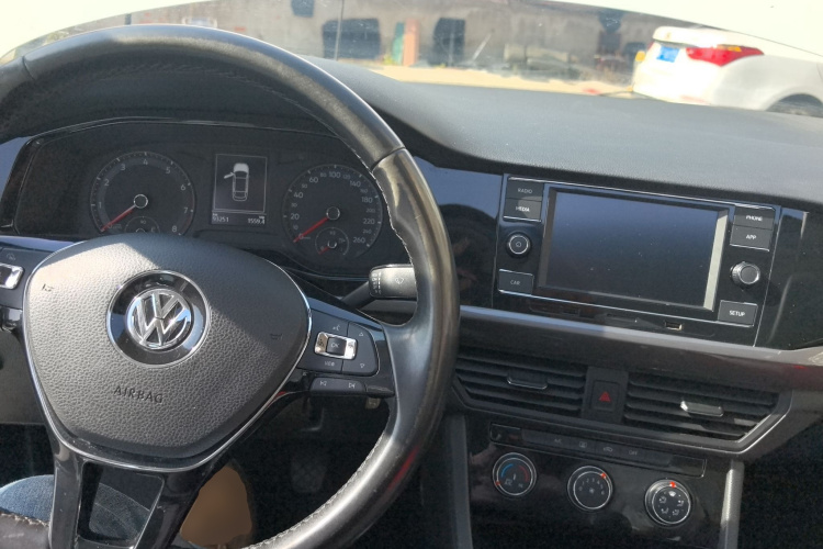 大众 宝来 2020款 1.5L 手动舒适型中控内饰12