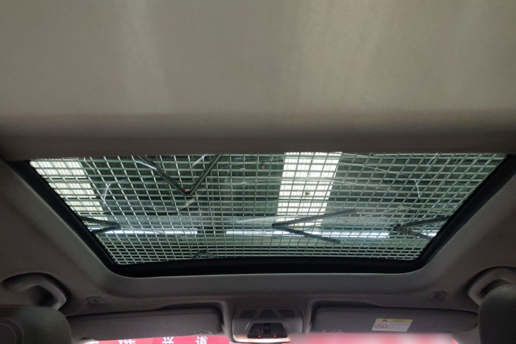 宝马X1 2016款 sDrive20Li 豪华型中控内饰22