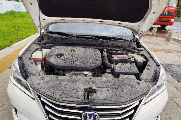 长安 逸动 2019款 高能版 1.6L GDI 自动先锋型 国VI局部细节24