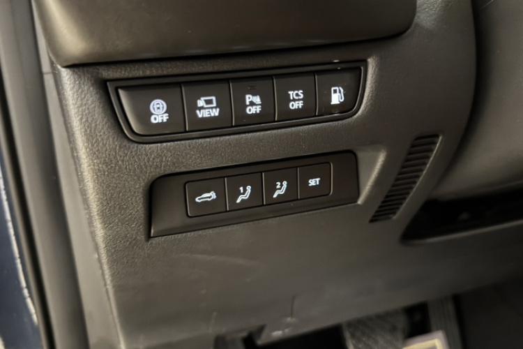 马自达CX-50行也 2023款 2.5L HEV 四驱尊行版中控内饰7003