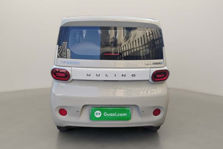 五菱汽车 宏光MINIEV 2024款 第三代 215km 青春版车身外观6