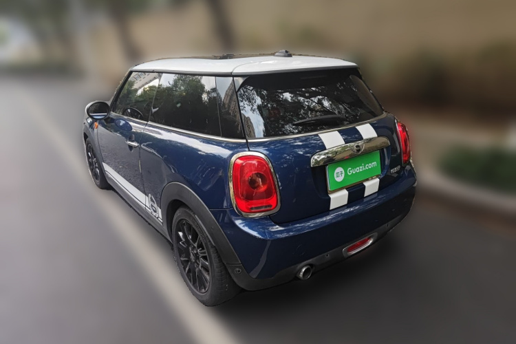 MINI 2016款 1.5T COOPER车身外观5