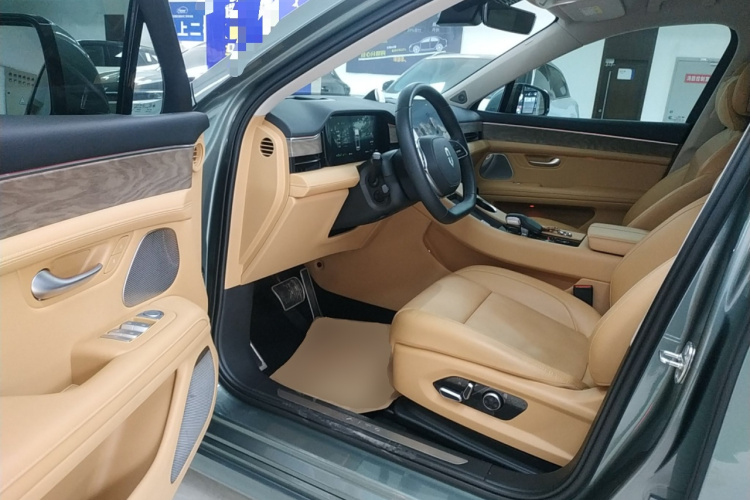 鸿蒙智行 问界M5 2022款 增程后驱标准版中控内饰20