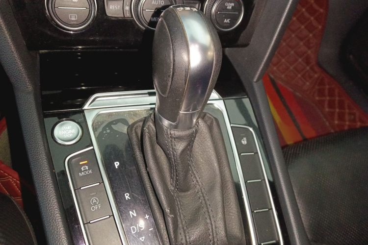 一汽-大众CC 2019款 330TSI 魅颜版 国VI局部细节18