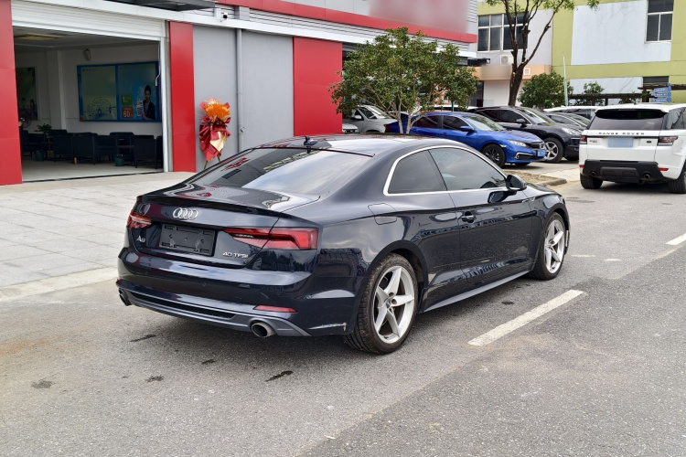 奥迪A5 2017款 Coupe 40 TFSI 时尚型车身外观6008
