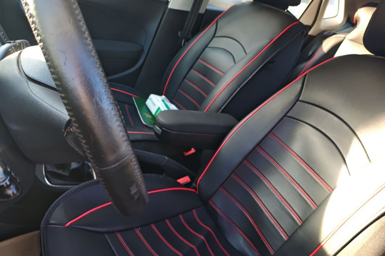 大众 Polo 2014款 1.6L 手动舒适版中控内饰19