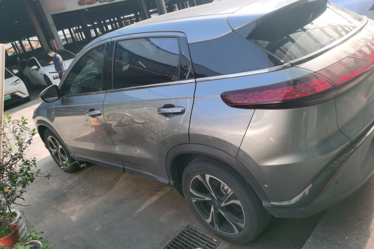 小鹏G3 2020款 460i 智享版车身外观6003