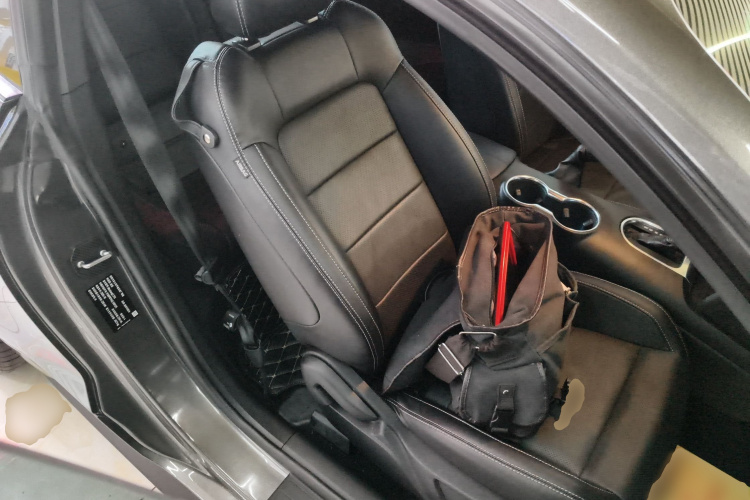 福特 Mustang 2020款 2.3L EcoBoost局部细节41