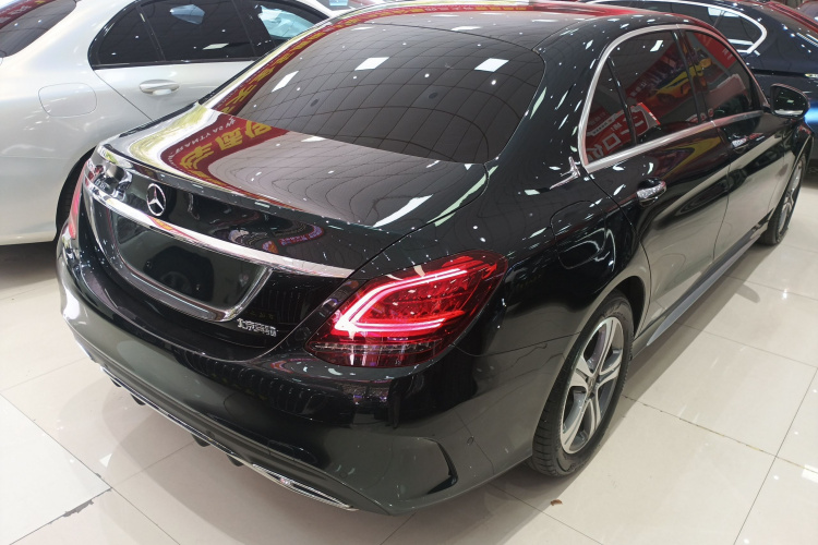 奔驰C级 2021款 C 260 L 运动版车身外观6005