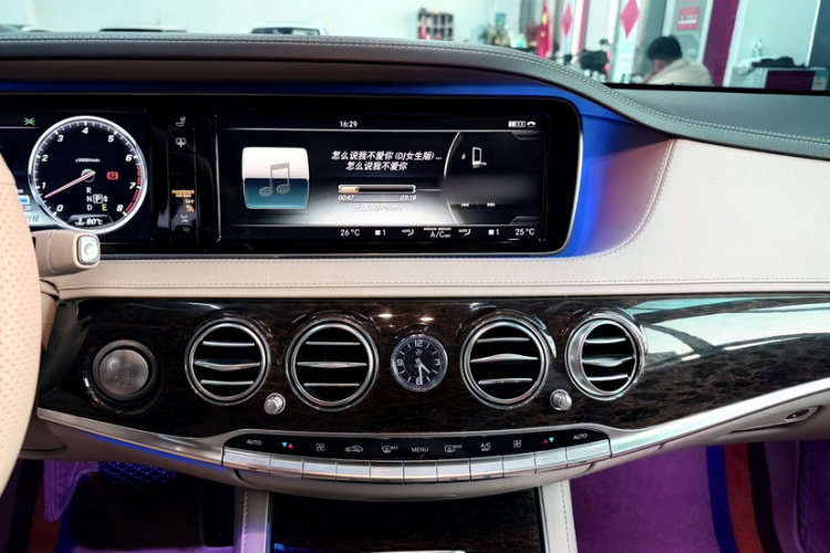 奔驰S级 2014款 S 320 L 商务型中控内饰7014