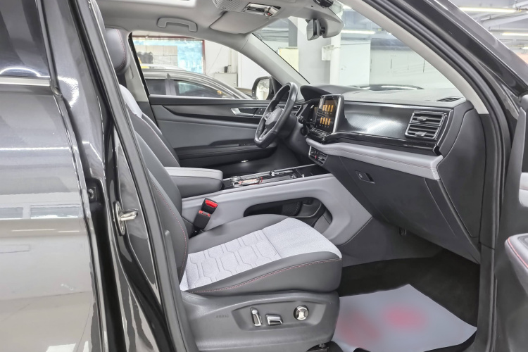 大众 途昂X 2022款 380TSI 四驱豪华版中控内饰7003
