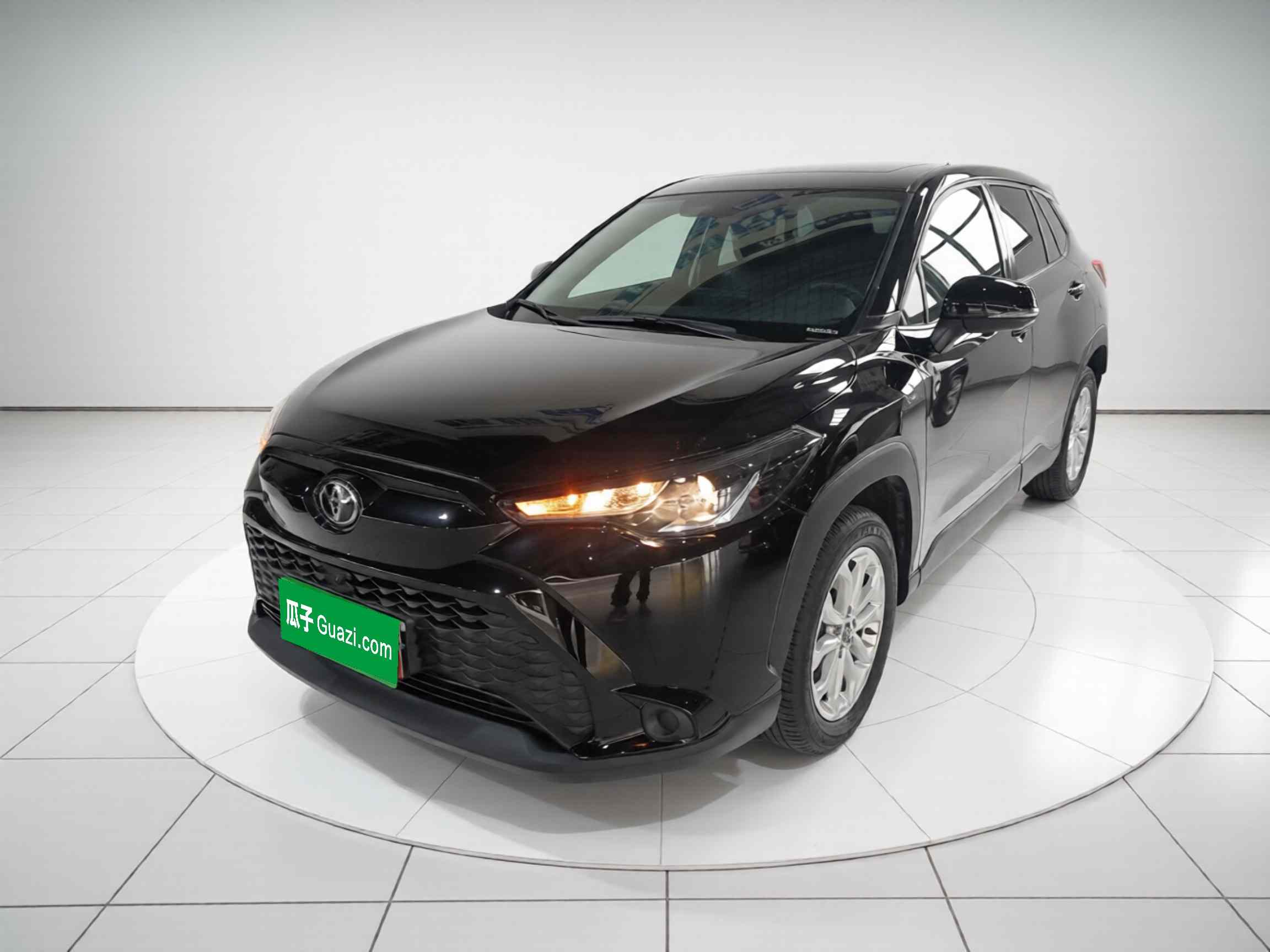 丰田 锋兰达 2024款 2.0L 智能电混双擎 领先版(2)