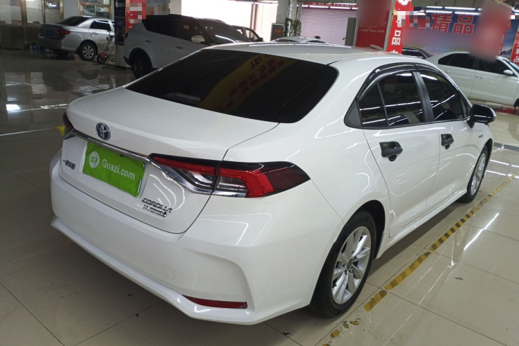 丰田 卡罗拉 2023款 1.8L 智能电混双擎 精英版车身外观7