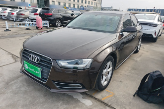 奥迪A4L 2013款 35 TFSI 自动标准型
