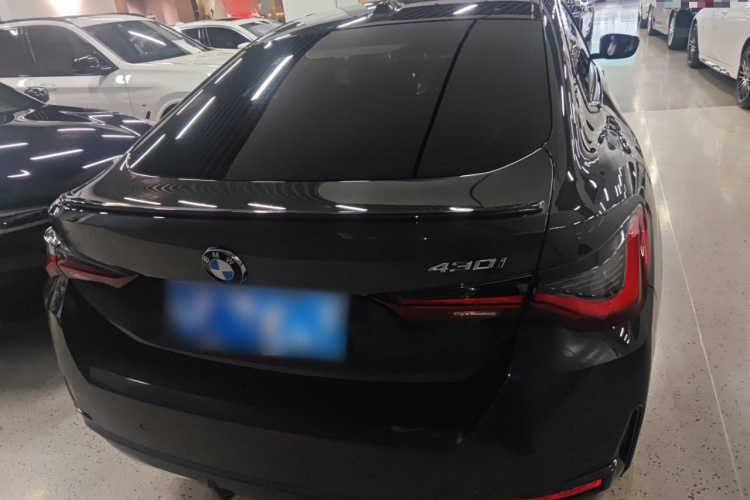 宝马4系 2023款 430i Gran Coupe M运动曜夜套装车身外观6004