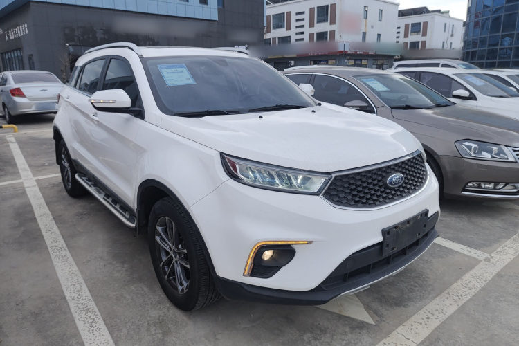 福特 领界 2019款 EcoBoost 145 CVT铂领型 国VI车身外观6002